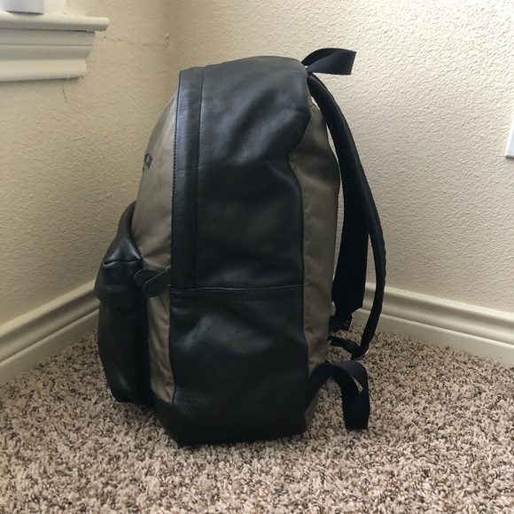 Coach Classic Leather Backpack - Picture 2 of 6